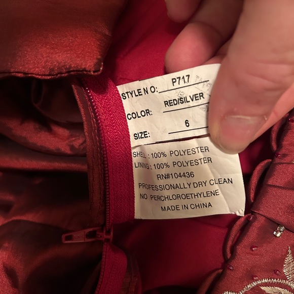 Quince/ prom dress - Picture 7 of 8